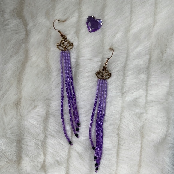 NWT Handmade Purple Dangling Earrings - Picture 2 of 5